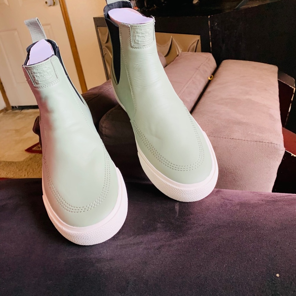 New Nike shoe